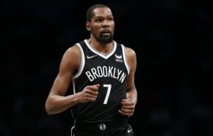 Kevin Durant Out With MCL Sprain